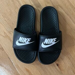 Nike slides